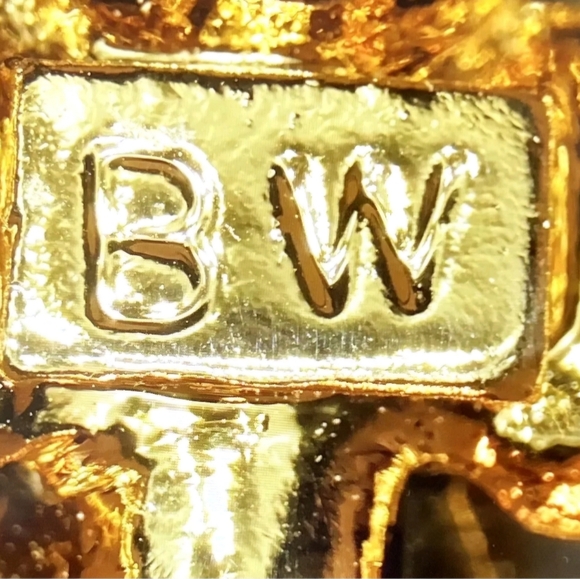 Exquisite BUTLER & WILSON Christmas Tree Brooch - Picture 3 of 3